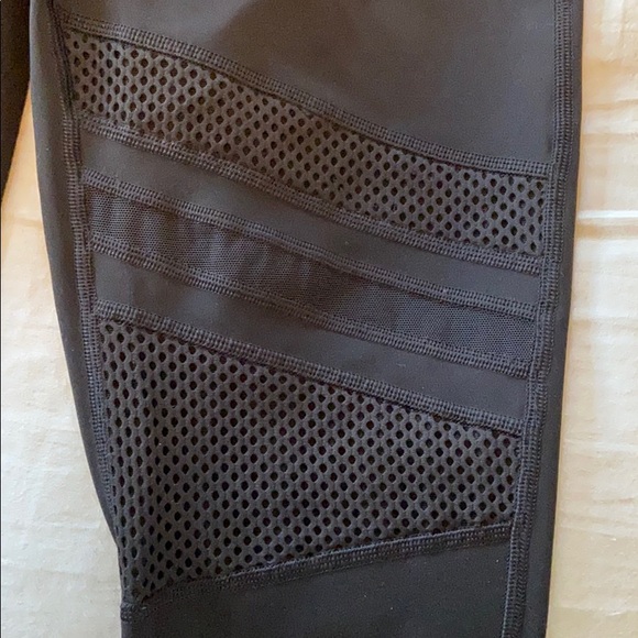 Wunder under mesh lululemon - Picture 3 of 5